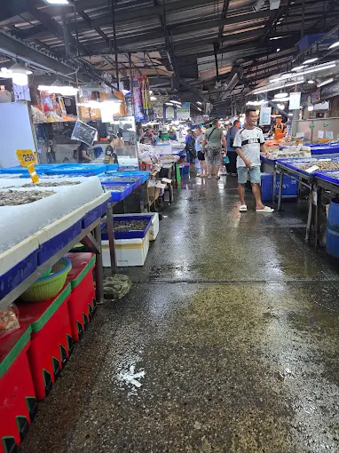 나클루아 수산시장