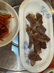 파타야 향미갈비 와규 고기 근접 사진