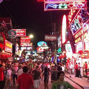 파타야 대표 유흥 거리 전경