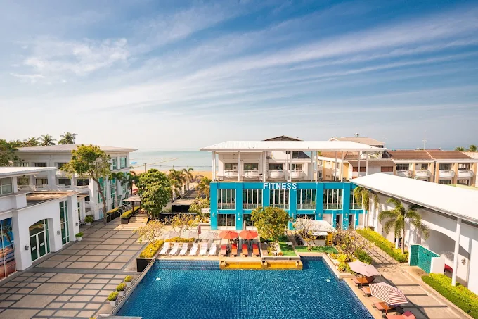 파타야 좀티엔 가족 여행 추천 호텔 수영장 모습